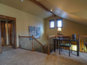 Timber Mountain Retreat - 3 Br Townhouse