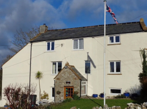 Lodge House B&B
