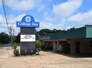 College Inn Natchitoches