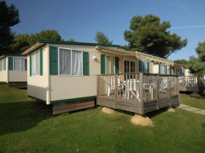 Carefully Furnished Chalet With a Terrace, 10 km. From Pula