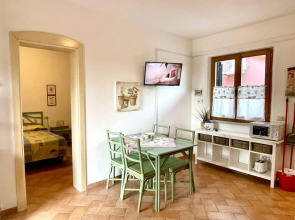 Residence with pool. Three rooms apt. for 5/6 people.-SERAMATTINO D