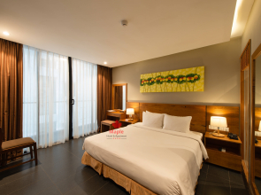 Maple Hotel & Apartment