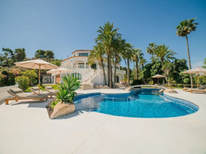 Superb Villa With Private Lagoon Pool