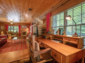 Cowboy Cabin - Gorgeous Unique Mountain Cabin With Creek Porch Pool Table