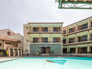 Capital O 1256 Sangga Buana Resort and Convention Hotel