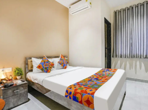Fabexpress Royal Inn