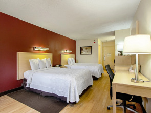 Red Roof Inn PLUS+ Miami Airport