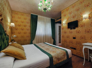 Отель Tre Archi