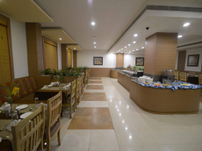 OYO Premium Mattuthavani Bus Stand