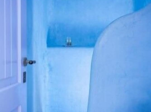 Blue Windmill Villa in Imerovigli
