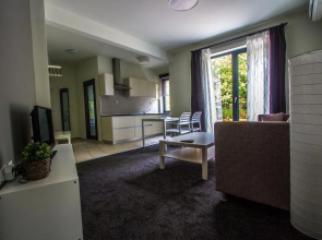 Family Hotel Friends Villa