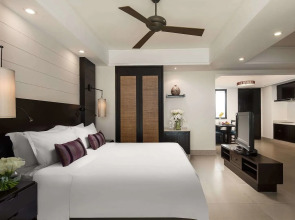 Ramada Plaza by Wyndham Sanya Bay