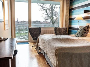 Albert Restaurant Hotel & Konferenz