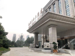 Bairun Oriental Hotel