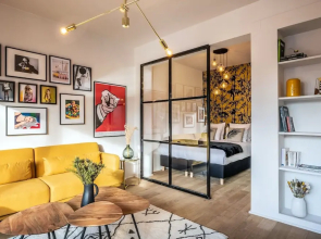 The Regent Traveller