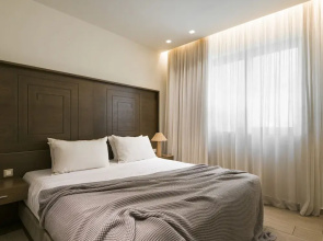Prima Vista Beachfront Boutique Hotel