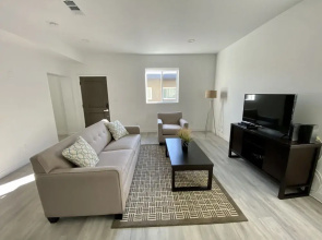 Entire Apartments Near LAX Stays