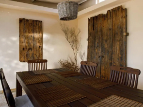 Robinson House Nicolina