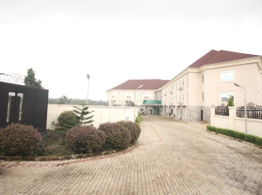 Residency Hotel Leophine House