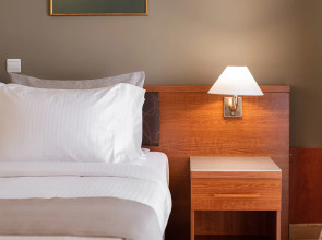 Acropolis Select Hotel