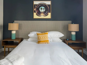 Luxury 2br Near Kierland Commons by Wanderjaunt