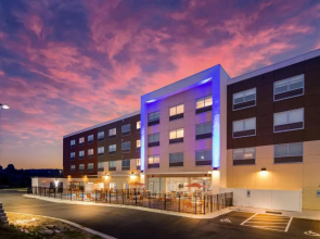 Holiday Inn Express and Suites Asheboro by IHG