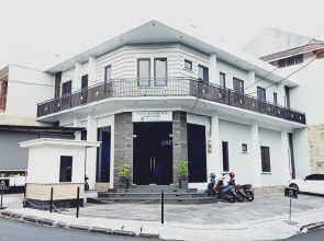 Cozy Residence Tomang