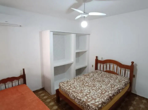 Casa para 10 pessoas próximo a praia do Perequ Açú