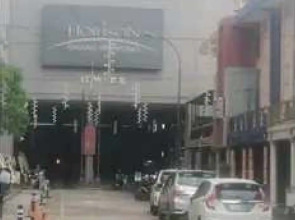 Express O 91902 Heaven's Room