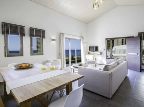 Villa Lefki