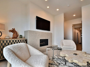 Ski-in/ski-out Elegant 5br/6ba 5 Bedroom Townhouse by Redawning