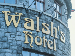 Walsh's Hotel