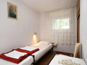 Apartments Ivy - 300 m from beach