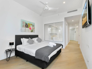 The Oracle Resort Broadbeach - GCLR