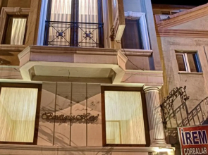 Hotel Peli̇t