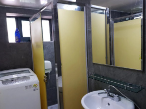 Elm Tree Guesthouse Myeongdong