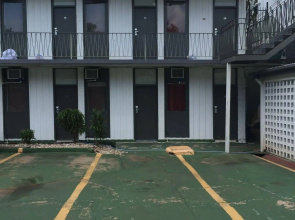 Capricornia Motel
