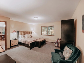 29sl - Hot Tub - Sauna - Bbq - Shuffle Board - Sleeps 11 3 Bedroom Home by Redawning