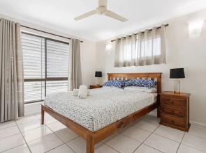 Spacious 3-bed Home With Large Balcony