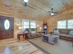 Bryson's Hidden Valley Ranch - Quiet Nc Cabin!