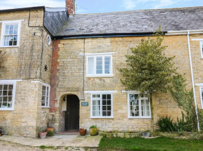 Tick Tock Cottage