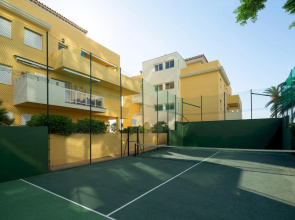 3 bedroom beachfront apartment La Cala de Mijas