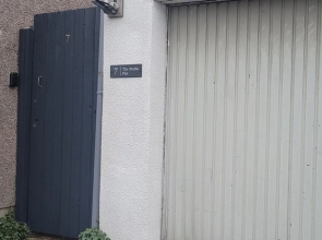 Cosy Self-contained Studio Flat in Bristol