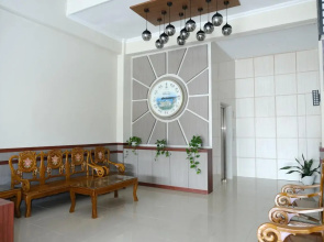 Joyful Hotel