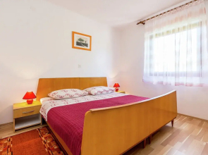 Holiday Home With Garden Located Near the Beach