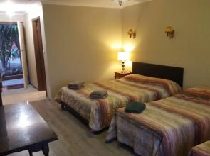 Cardigan Lodge Motel