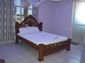 Peacock Court Hotel, Kilifi