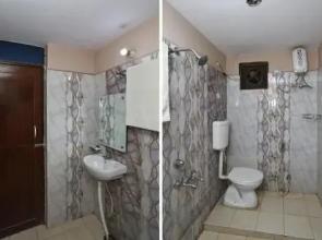 Oyo 28096 Hotel Chanakya Vihar