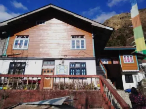 OurGuest Lachung Homestay