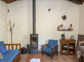 Lightbooking El Laurel  casa rural